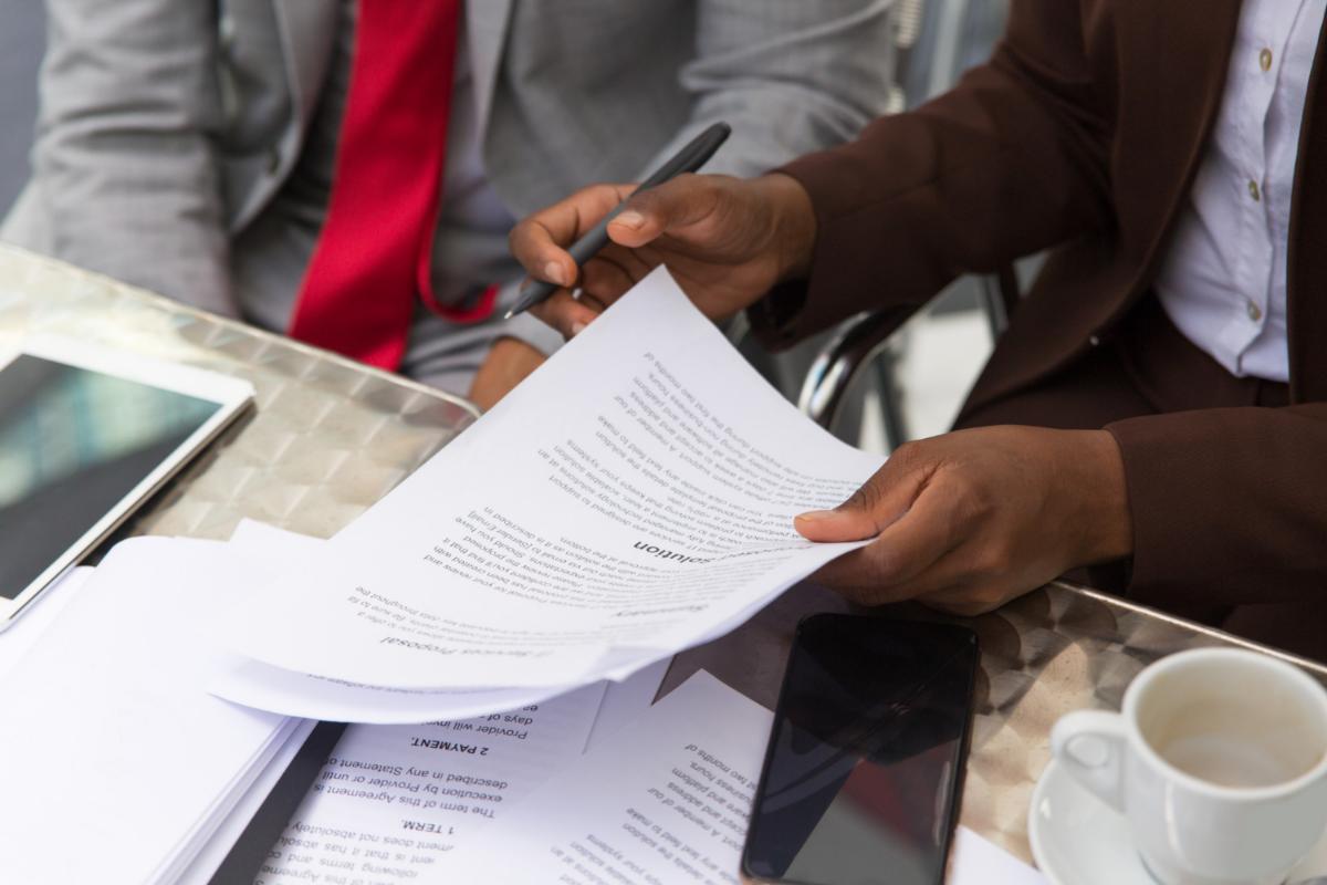 4 Reasons to Hire a Process Server